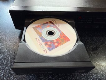 Predam CD player ETA CD482 - 3