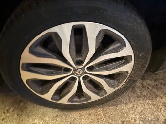 Kolesa Renault 5x114,3 R18 - 3
