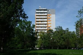 CHRENOVÁ Nitra - 2i byt | 63,84 m2 | 3x balkón - REZERVOVANÉ - 3