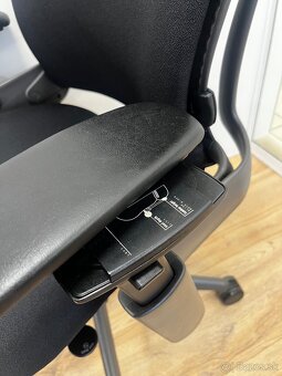 Steelcase Leap V2 (Showroommodel) - 3