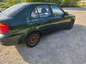 Predám Hyundai Accent 1.3 benzín - 3