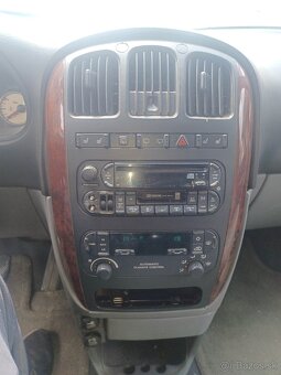 Rozpredam Chrysler Voyager 2.5crd 105kw - 3