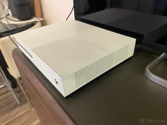 Predám Xbox one S - 3