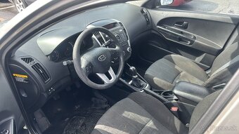 Kia Ceed 1.6 crdi - 3