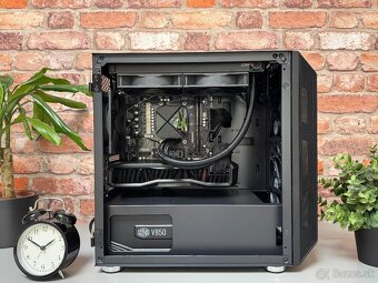 Ryzen 7 7800X3D\32GB\RX 7900GRE\SSD\850W Zdroj - 3