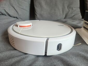 Robotický vysávač Xiaomi Robot Vacuum 1st generation - 3