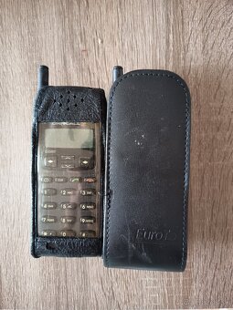 Staré mobily - 3