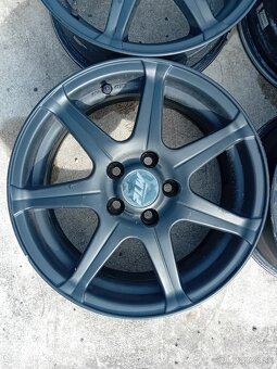 R15 5x100 elektrony - 3