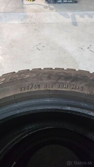 Zimne pneu Pirelli 225/50 R18 4-5mm - 3