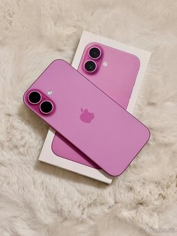 iPhone 16 128GB Pink - 3
