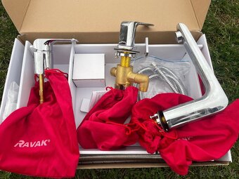 Vaňová batéria na okraj vane Ravak Flat 4 otvorová - 3