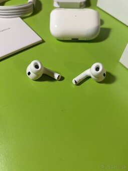 AirPods Pro 2 , originál - 3