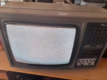 Retro televizor TESLA color - 3