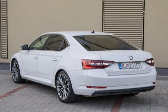 Škoda Superb 2.0 TDI 190k L&K DSG - 3