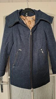 Krásny modrý - teplý kabát veľ. 42 - 3