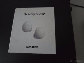Predám nepoužité Samsung Galaxy Buds 2 - 3