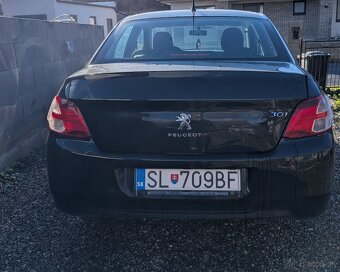 Peugeot 301 - 3