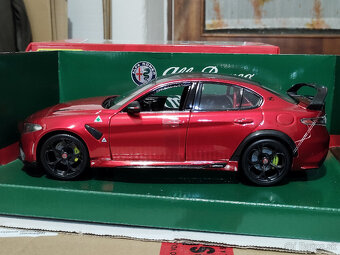 1:18 Alfa Romeo Giulia - 3