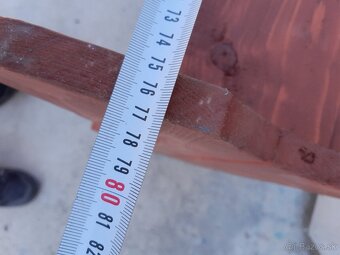 Predám peknú drevenú poličku, - 3