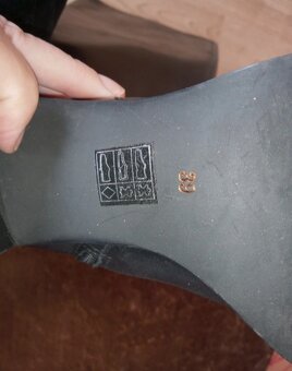 Damske nadčasové kožené čižmy SFB veľkosť 39 - 3