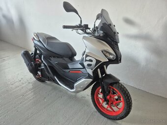 APRILIA SR125GT - 3