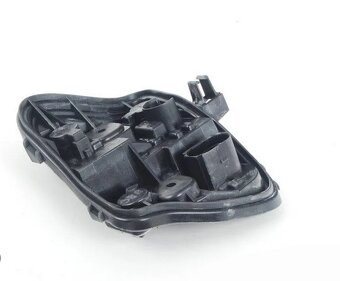 Predám Nový originál držiak žiarovky na Audi A3 lavé zadné - 3