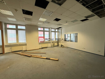 Priestor podľa vašich potrieb 120 m2 v úplnom centre BA - 3