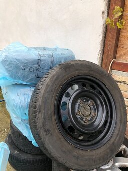 Michelin 195/65 R15 - 3