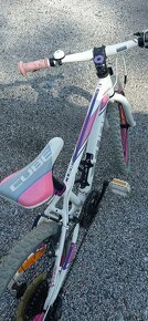 Detský bicykel CUBE RACE 200 - 3