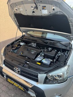 PREDÁM TOYOTA RAW4 2.2 - 3