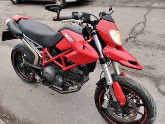 Predám DUCATI 796 HYPERMOTARD v tp 35 kW - 3