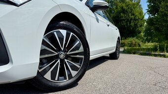 Škoda Superb Combi IV. 2.0 TDI Selection 110kW DSG - 3