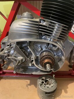 Motor Jawa 250 - 3