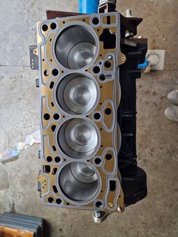 Predám motor 2.0 tdi 135kw CUPA,CUNA - 3