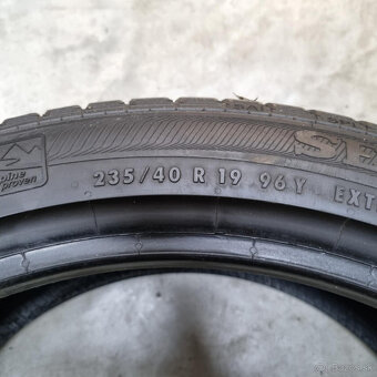 Letné pneumatiky 235/40 R19 SEMPERIT DOT4819 - 3