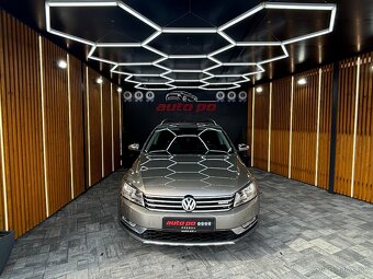 Volkswagen Passat Variant Alltrack 2.0 TDI 4MOTION - 3