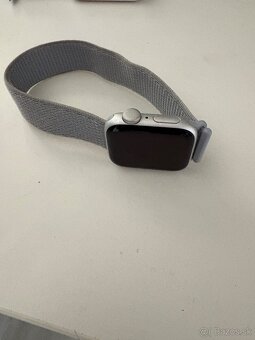 Apple Watch SE 40 mm - 3