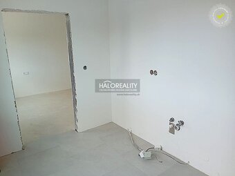 HALO reality - Predaj, dvojizbový byt Lučenec, priestranný s - 3