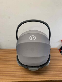 Polohovateľná autosedačka Cybex Cloud Z i-Size Soho Grey - 3