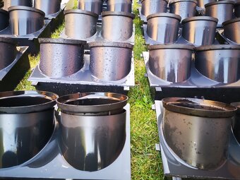 Kvetináče na stenu priemer 14cm, výška 15cm - 3