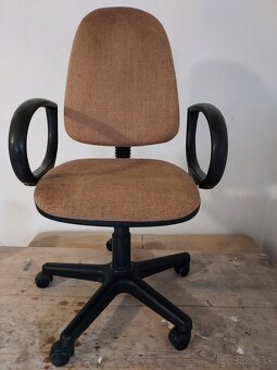 Otočná stolička - 3