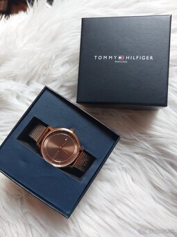 Dámske hodinky Tommy Hilfiger - 3