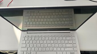 HP Pavilion Plus 14, 14", i7-1355U, RTX2050, OLED 2880x1800 - 3