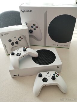 XBOX Series S / 2 ovládače - ešte v záruke - 3