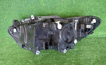 bmw 1 svetlo 2014+ - 3