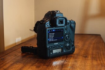 Canon EOS 1D X Mark III - 3