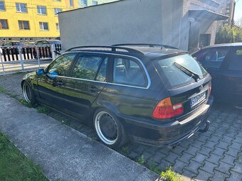 Bmw e46 325i touring 2001 manual - 3