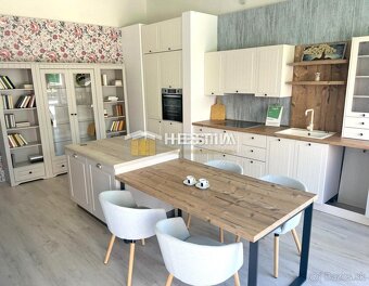 Veľký obchodný priestor 196 m2 s parkovacími miestami - 3