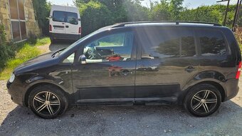 Volkswagen Touran - 3