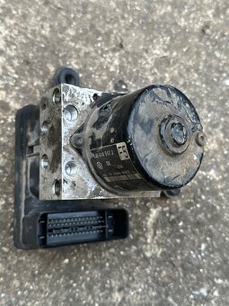 ABS/ESP kocka GOLF 4 - 3